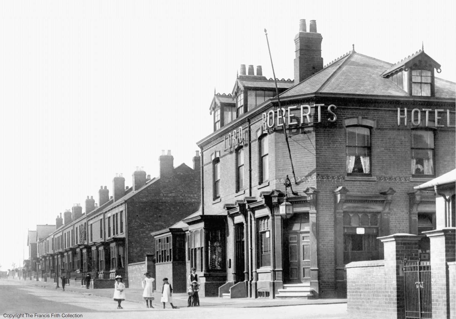 The Lord Roberts pub opposite the Hetts office